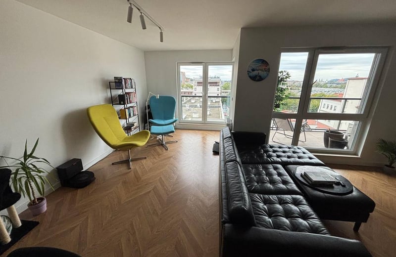 Miete einer modernen Wohnung mit 3 Schlafzimmern, 107 m², Blick auf die Weichsel, Zabłocie, Krakau, Polen